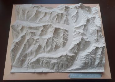 Plaster model of the Aletsch glacier