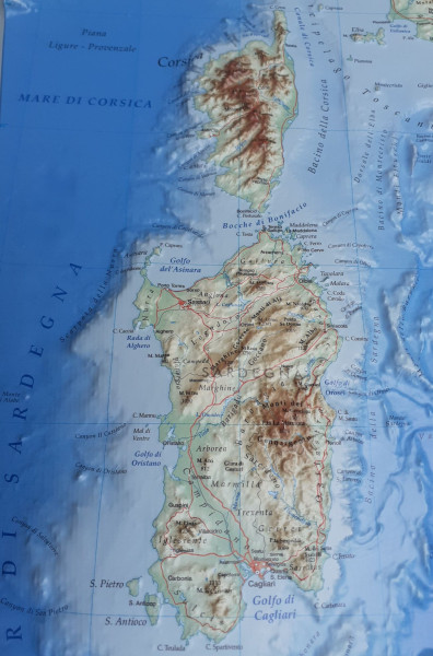 Preview: Raised relief map Italy, black Preview: Raised relief map Italy, black