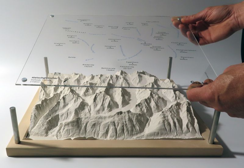 Aletsch region model with plexiglass pane