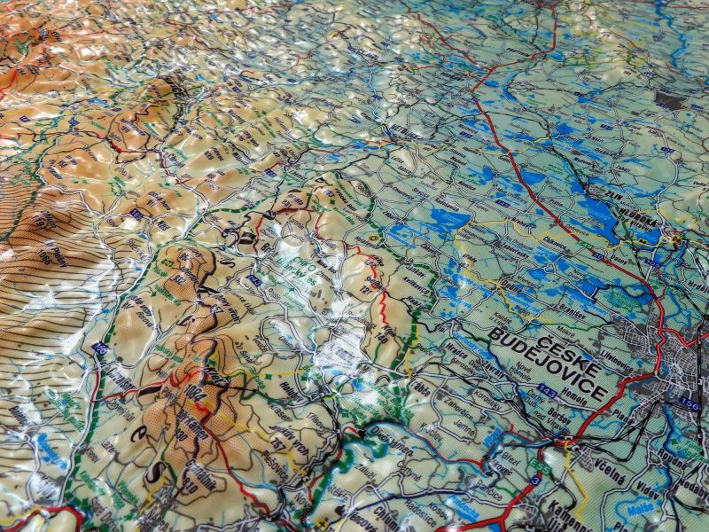 Large relief map of the Bavarian Forest / Bohemian Forest detail1