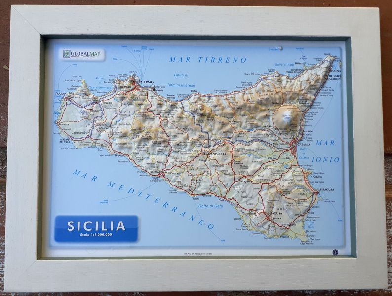 Raised relief map Sicily A4